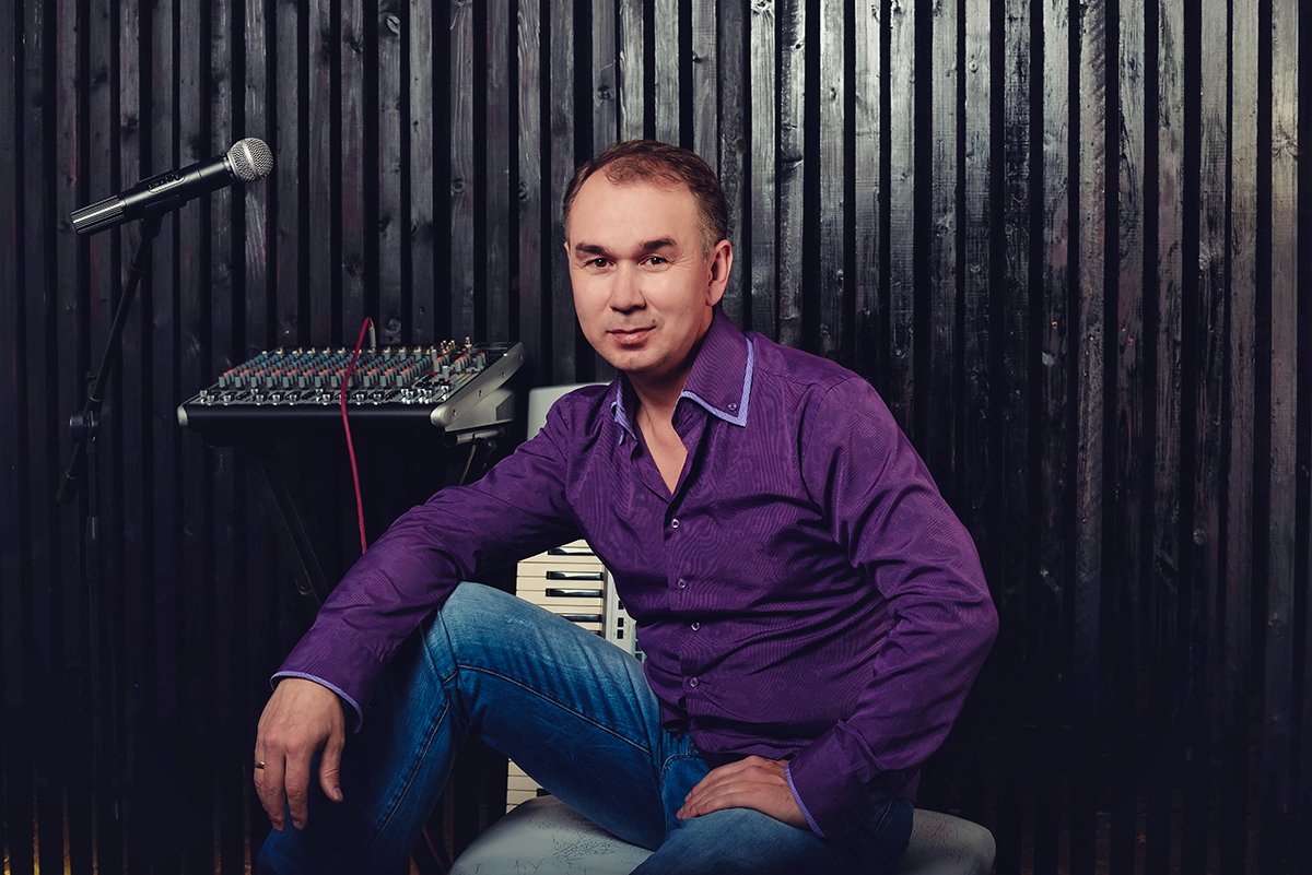 Тамада - звучит как музыка&nbsp;Ведущий и певец Роман Касимов : 