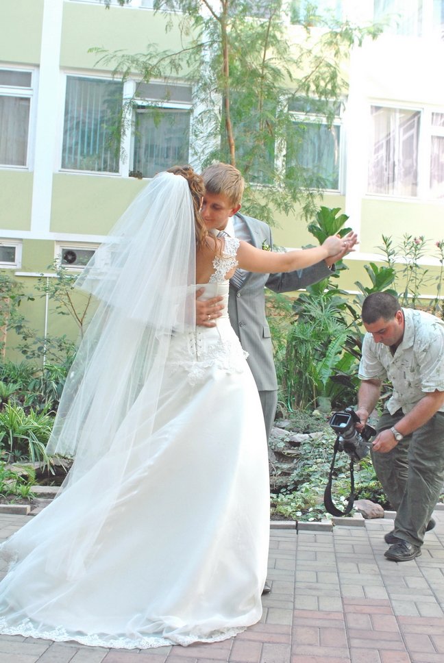 В работе&nbsp;Владимир Тывровский : 