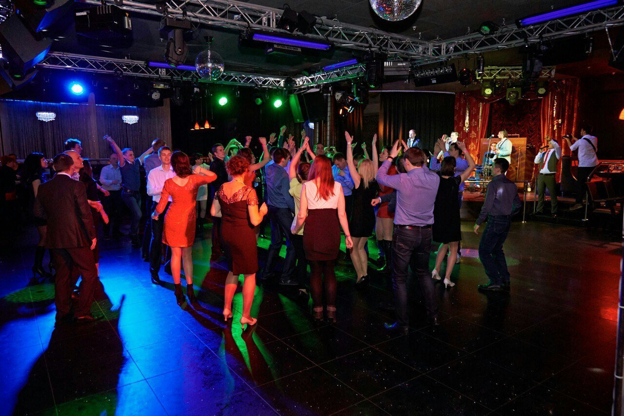 Работа работается - люди радуются!&nbsp;Кавер-группа "Господа Dance" : 