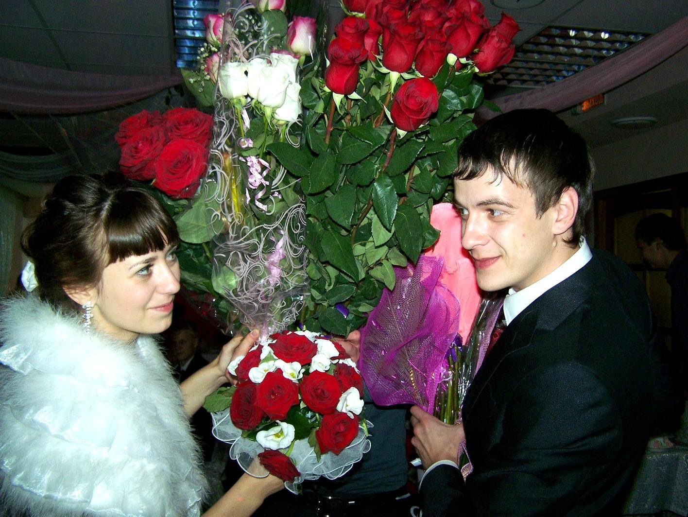 НАШИ МОЛОДОЖЕНЫ!&nbsp;Ведущие ВАДИМ и СВЕТЛАНА : 