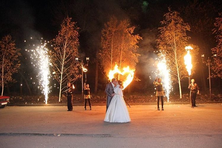 Fire show&nbsp;Шоу-группа "Игры с огнём" : 