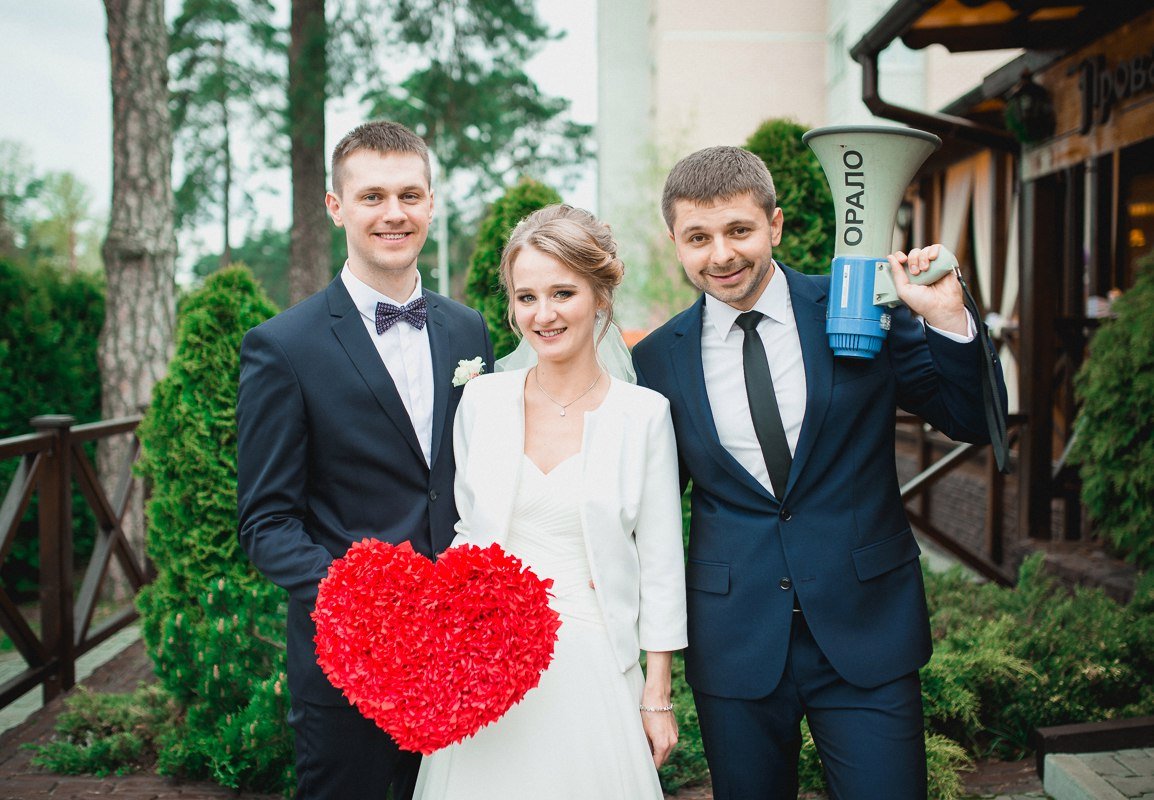 QnL1yYnuaw8.jpg – Ведущий Анатолий Титов |  в Минске - 1 из 10