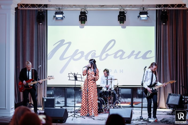 Live n Drive Band&nbsp;Live n Drive Band : 