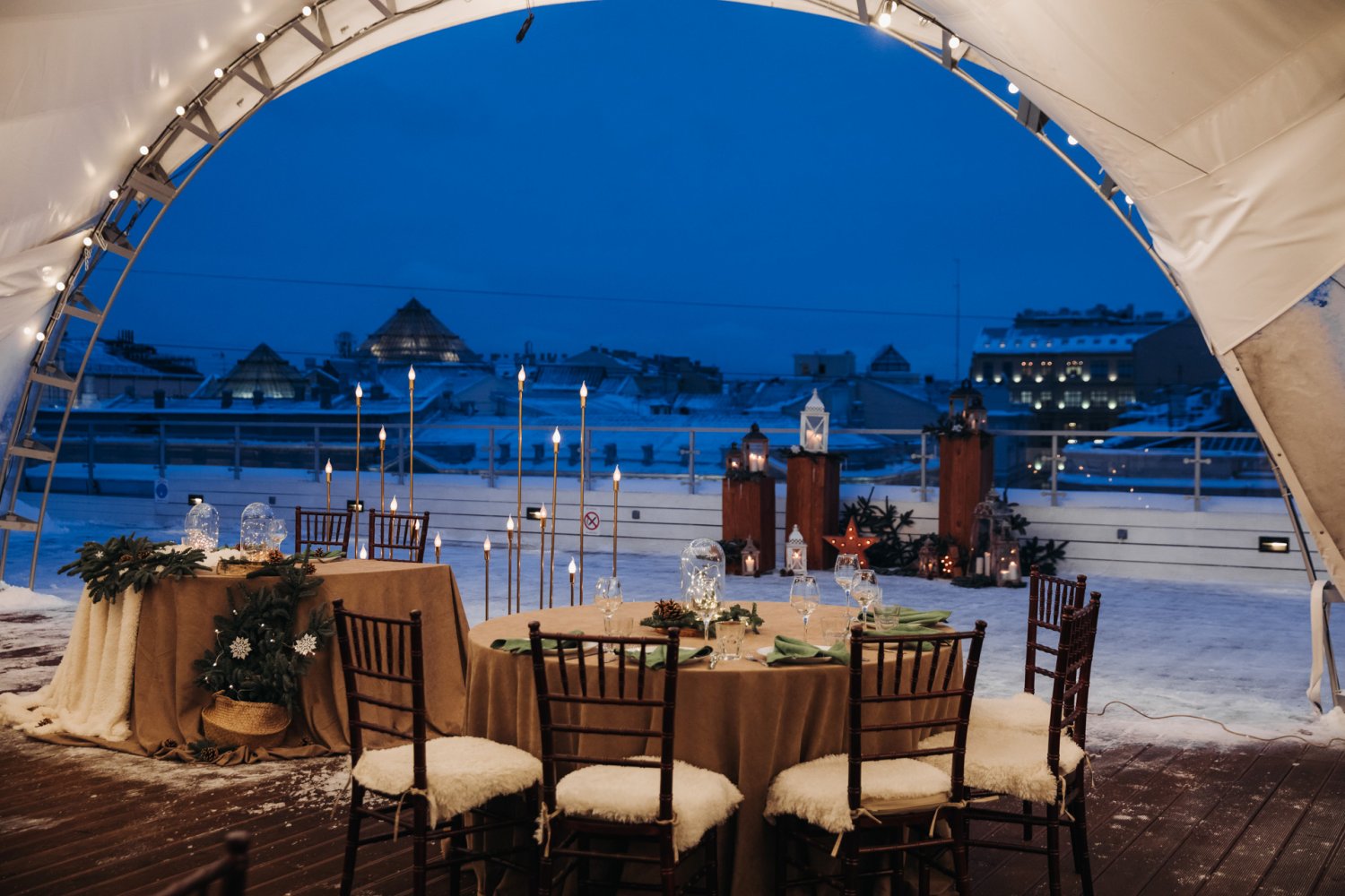 Event Roof&nbsp;Event Roof : 