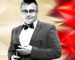 Ведущий Артем Андреев